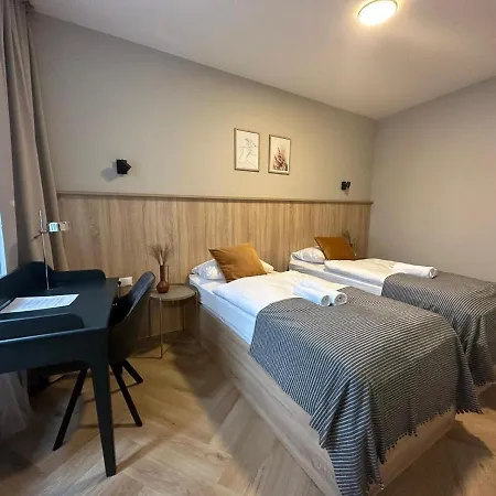 Hotel apartamentowy Lenau 3*