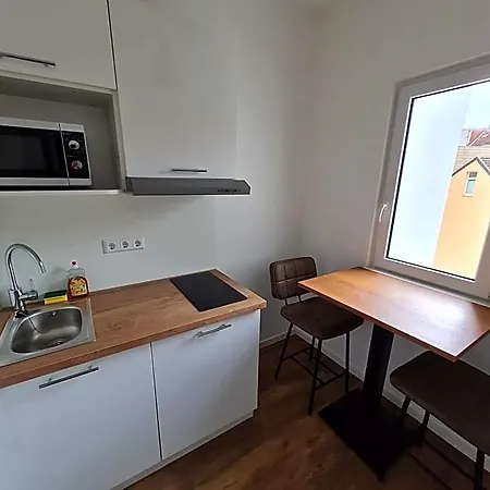 Lenau Lägenhetshotell 3*