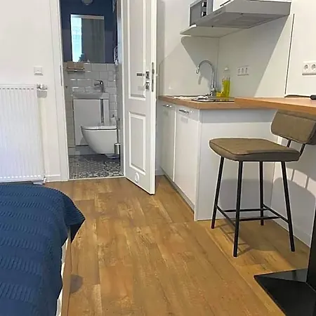 Lenau 3*