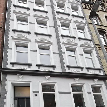 Lenau Hotel apartamentowy